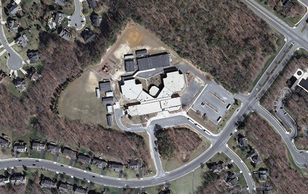 Aerial photographs of the Silverbrook Elementary School site taken in 2009 and 1960.